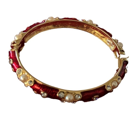 Kenneth Jay Lane Vintage Jewelry Diamante and Pearl Cuff Bracelet - Picture 5 of 5